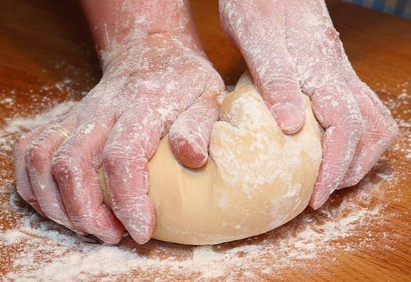 how to make atta dough soft for next day