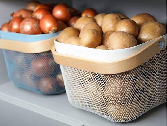how to store onions and potatoes without fridge