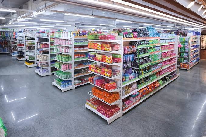 kirana store shelf arrangement in India